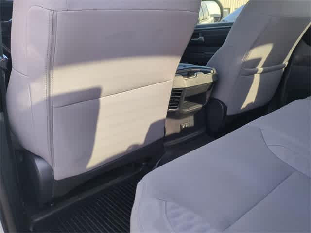 Thumbnail: 2025 Toyota Tundra - 19