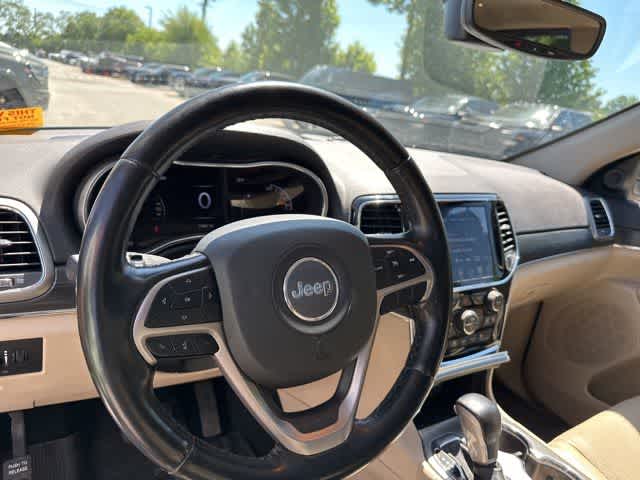 Thumbnail: 2020 Jeep Grand Cherokee - 12