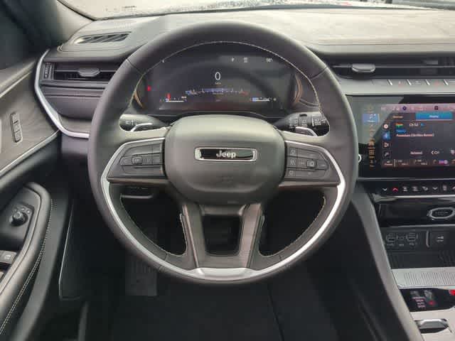 Thumbnail: 2026 Jeep Grand Cherokee L - 24