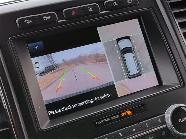 Thumbnail: 2021 Ford Expedition - 31