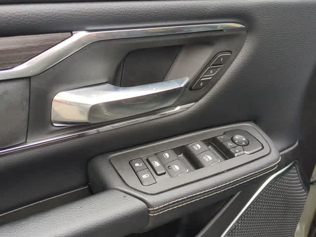 Thumbnail: 2026 RAM 1500 - 18