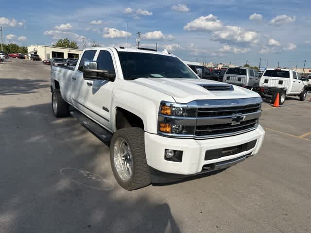 Thumbnail: 2019 Chevrolet Silverado 3500 - 28