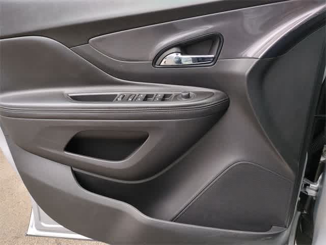 Thumbnail: 2022 Buick Encore - 30