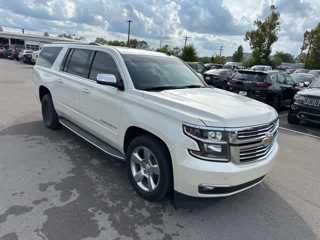 Thumbnail: 2015 Chevrolet Suburban - 20