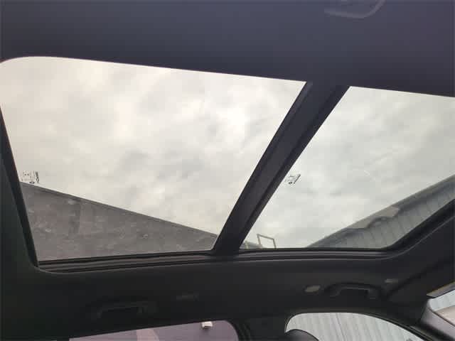 Thumbnail: 2025 Jeep Grand Cherokee - 23