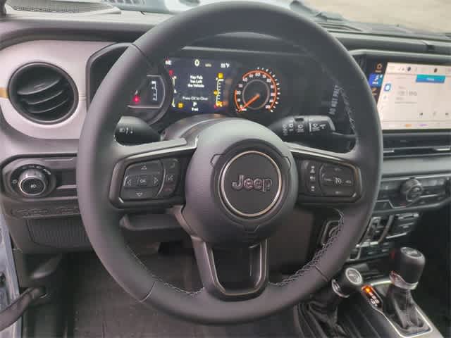 Thumbnail: 2026 Jeep Wrangler - 23