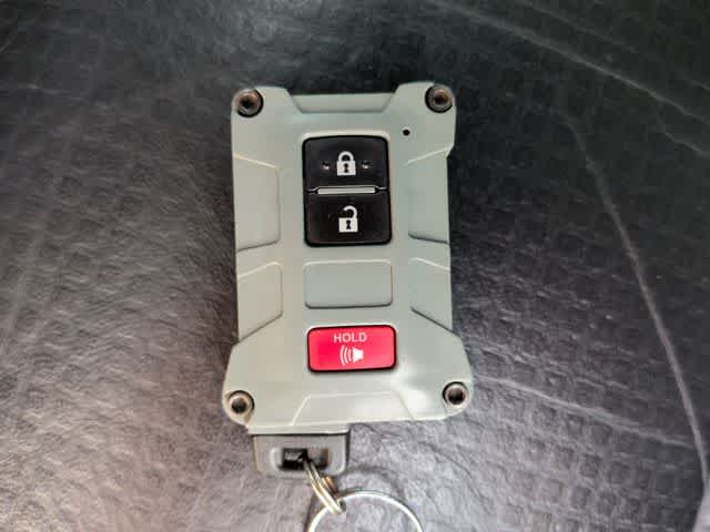 Thumbnail: 2021 Toyota Tacoma - 38