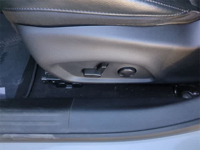 Thumbnail: 2022 Jeep Compass - 18