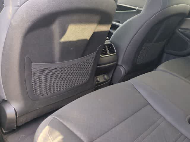 Thumbnail: 2020 Kia Sorento - 17