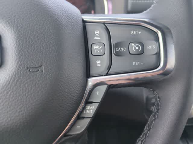 Thumbnail: 2026 RAM 1500 - 25