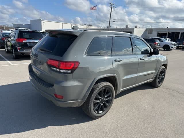Thumbnail: 2021 Jeep Grand Cherokee - 21