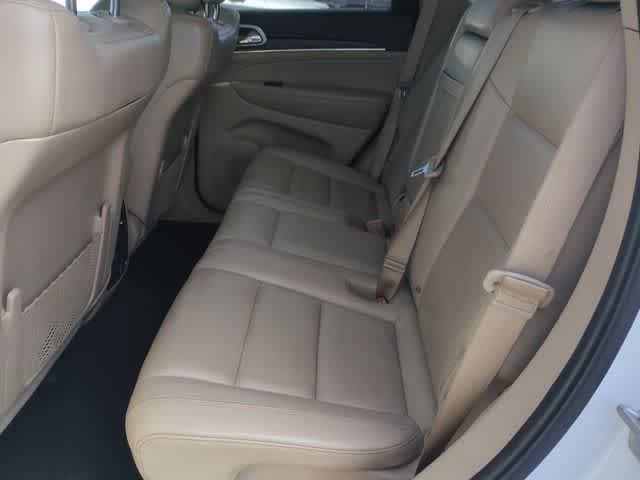 Thumbnail: 2020 Jeep Grand Cherokee - 20