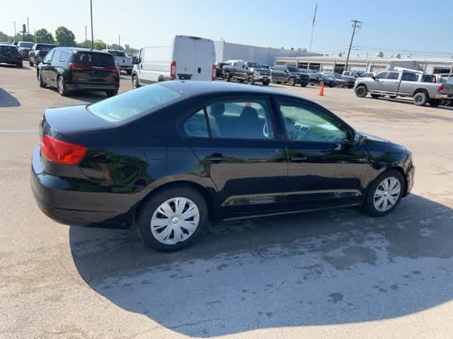 Thumbnail: 2011 Volkswagen Jetta - 19