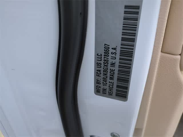 Thumbnail: 2025 Jeep Grand Cherokee L - 38