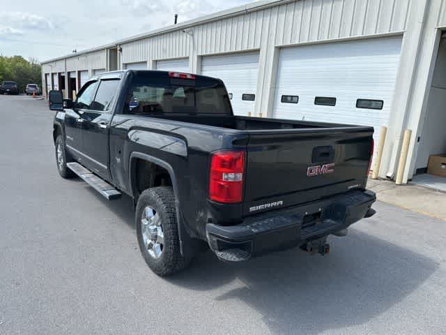 Thumbnail: 2019 GMC Sierra 3500 - 17