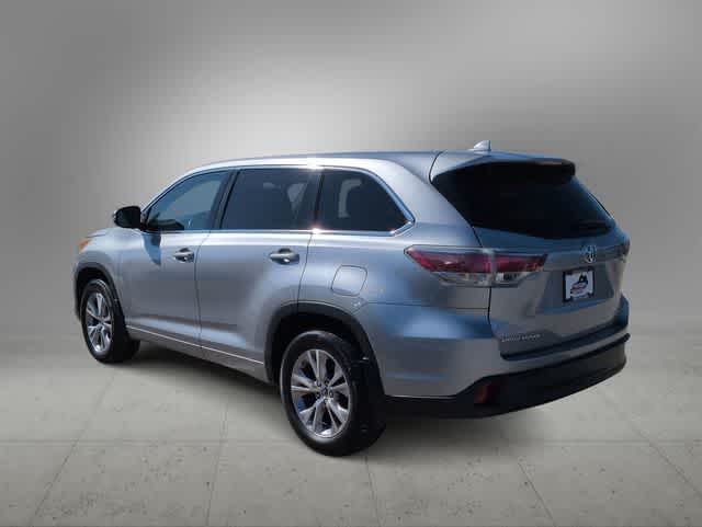 Thumbnail: 2016 Toyota Highlander - 6