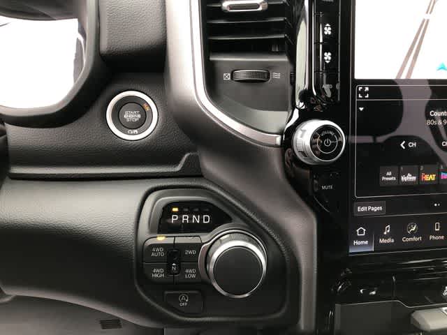 Thumbnail: 2026 RAM 1500 - 19