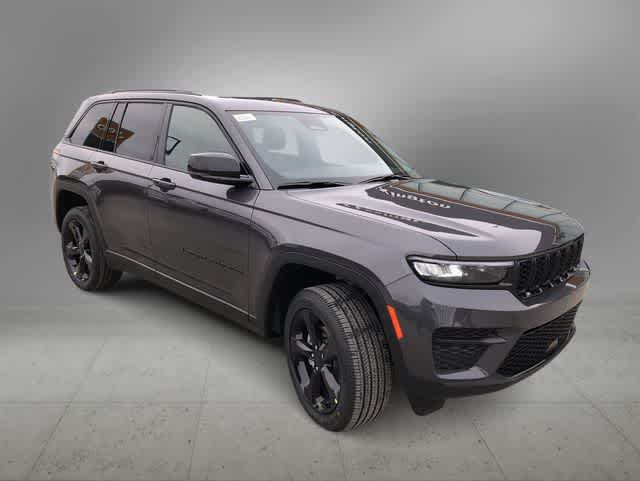 Thumbnail: 2025 Jeep Grand Cherokee - 8