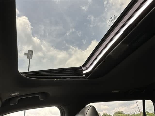 Thumbnail: 2023 Jeep Grand Cherokee L - 14