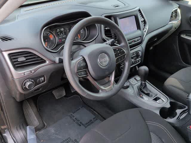 Thumbnail: 2021 Jeep Cherokee - 10