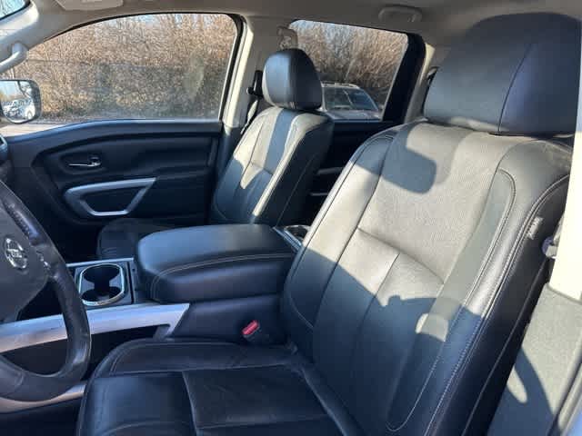 Thumbnail: 2017 Nissan Titan - 3