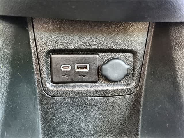 Thumbnail: 2021 Chevrolet Spark - 31