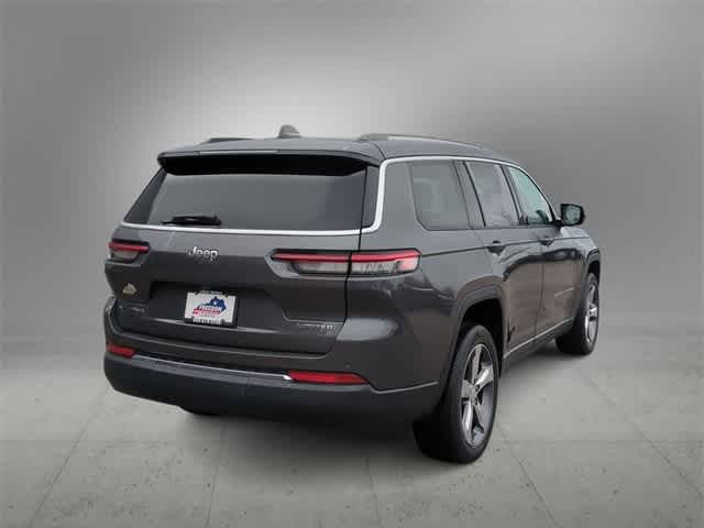 Thumbnail: 2022 Jeep Grand Cherokee L - 8