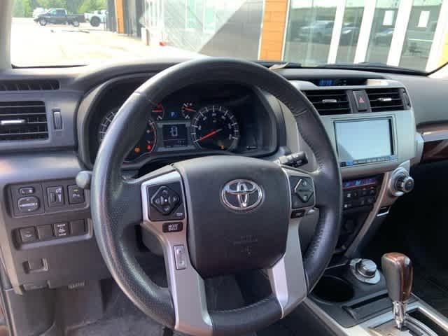 Thumbnail: 2016 Toyota 4Runner - 6
