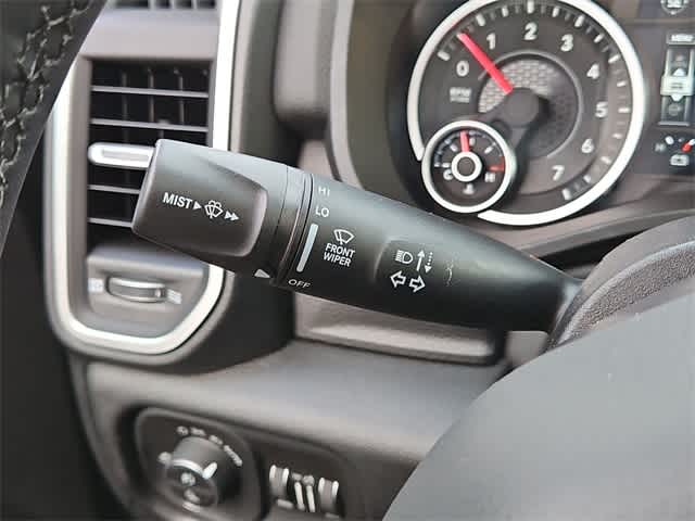 Thumbnail: 2026 RAM 1500 - 28