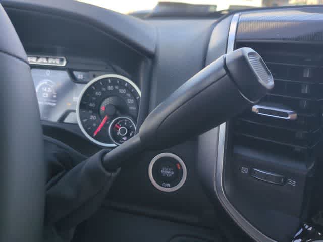 Thumbnail: 2026 RAM 2500 - 32