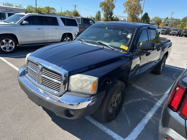 Thumbnail: 2005 Dodge Dakota - 2