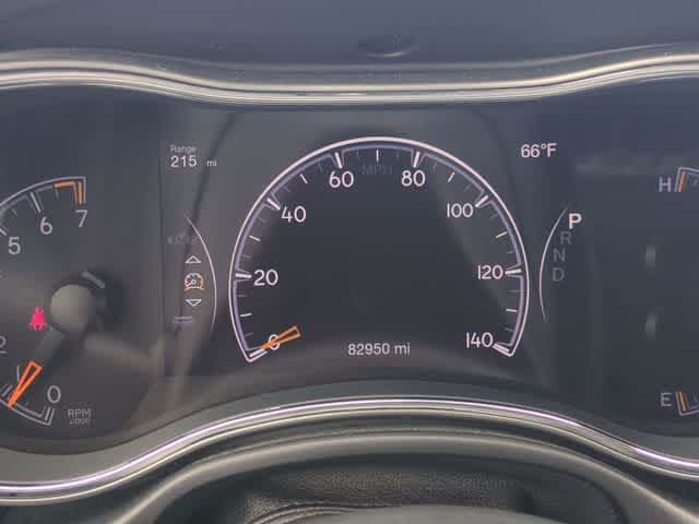 Thumbnail: 2018 Jeep Grand Cherokee - 32