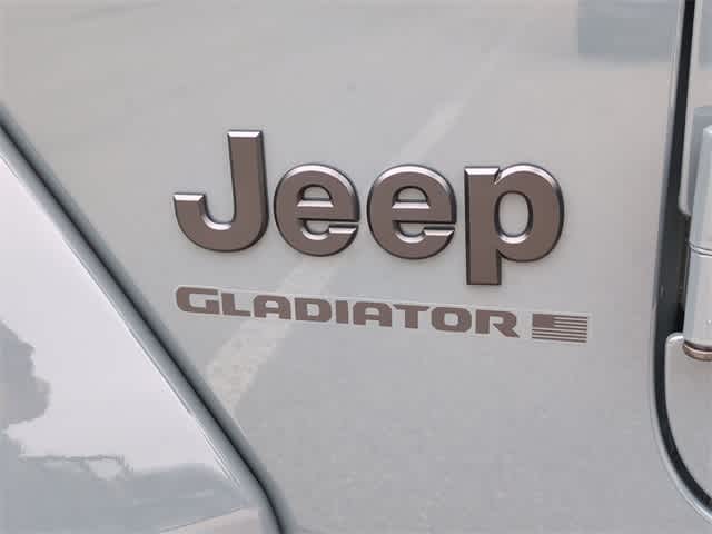 Thumbnail: 2025 Jeep Gladiator - 12