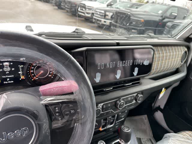 Thumbnail: 2026 Jeep Wrangler - 4