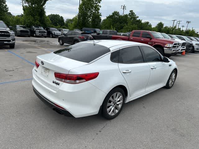 Thumbnail: 2018 Kia Optima - 19