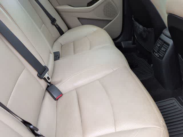 Thumbnail: 2012 Kia Optima - 21