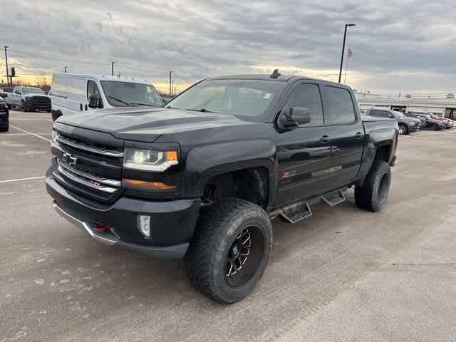 Thumbnail: 2017 Chevrolet Silverado 1500 - 12
