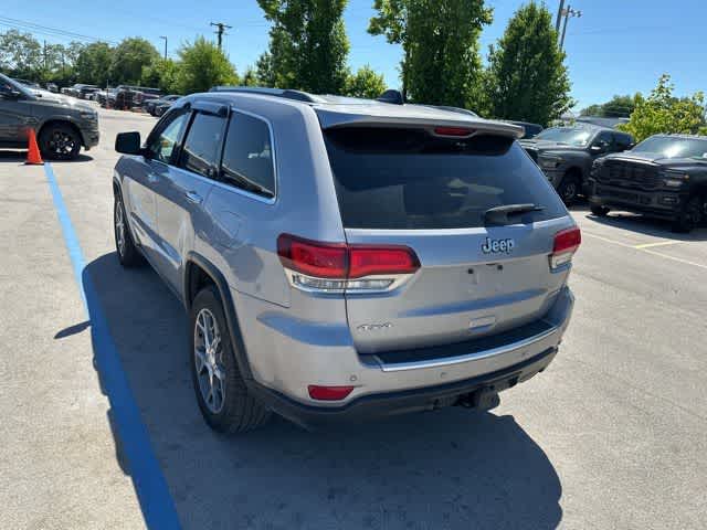 Thumbnail: 2020 Jeep Grand Cherokee - 20