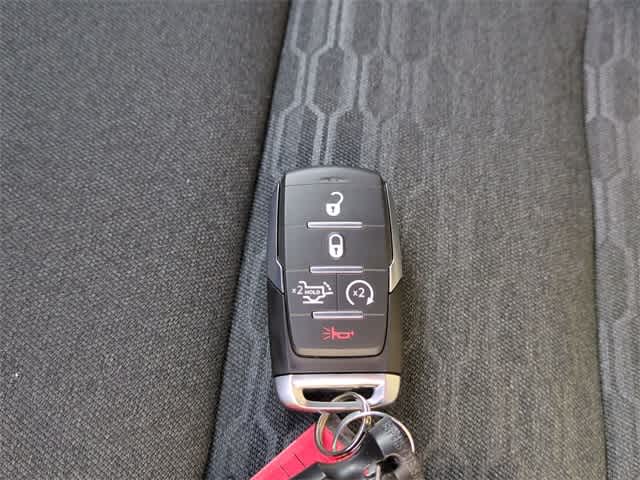 Thumbnail: 2026 RAM 1500 - 36