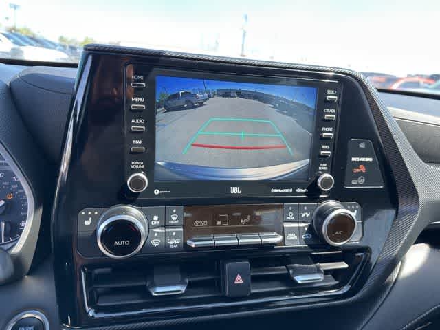 Thumbnail: 2021 Toyota Highlander - 9