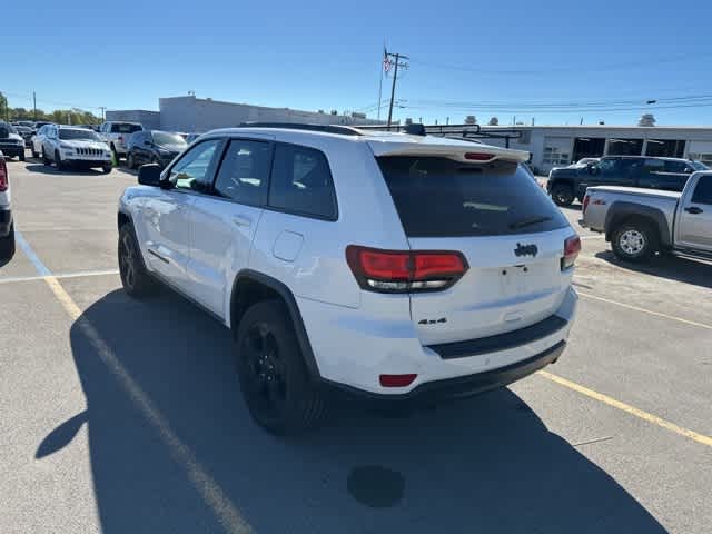 Thumbnail: 2020 Jeep Grand Cherokee - 15