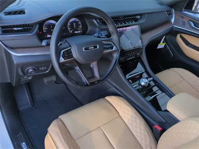 Thumbnail: 2025 Jeep Grand Cherokee - 10