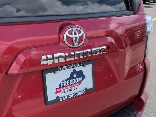 Thumbnail: 2016 Toyota 4Runner - 13