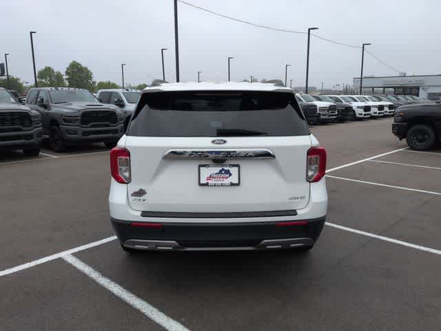 Thumbnail: 2023 Ford Explorer - 7