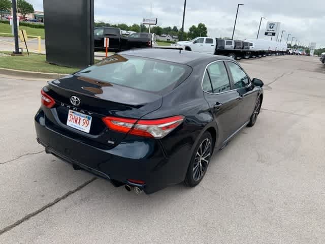 Thumbnail: 2018 Toyota Camry - 21