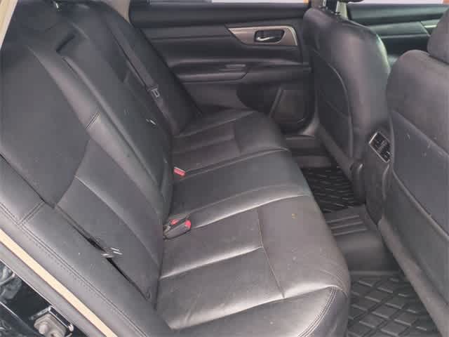 Thumbnail: 2013 Nissan Altima - 20