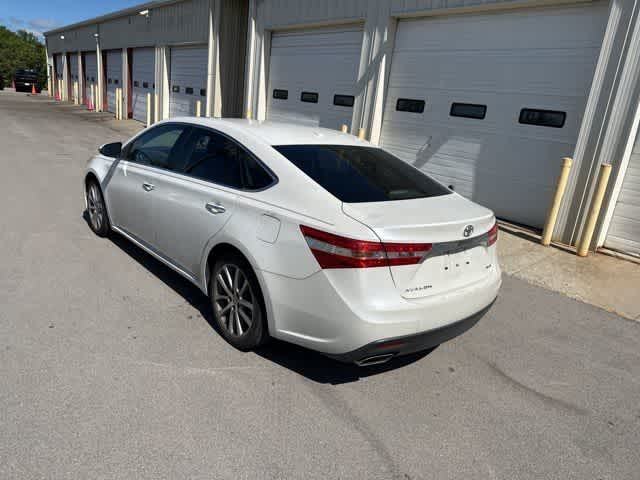 Thumbnail: 2014 Toyota Avalon - 16