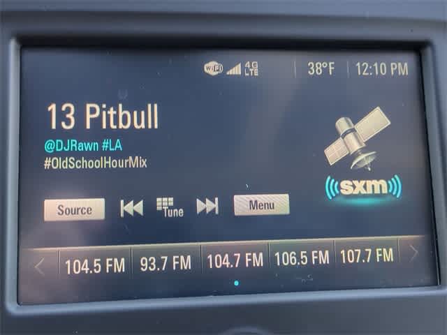 Thumbnail: 2017 Chevrolet Malibu - 30