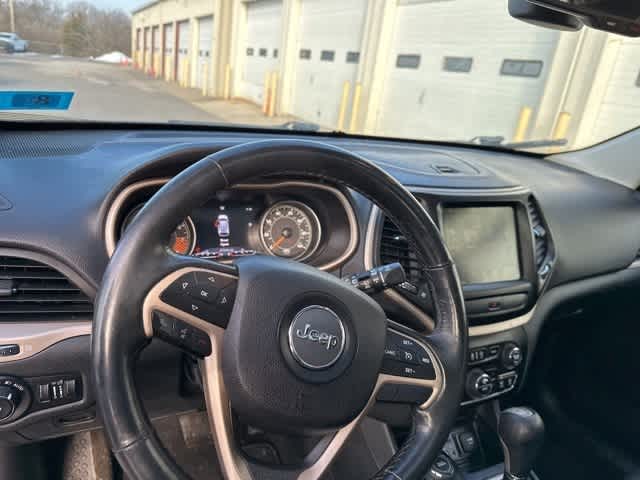 Thumbnail: 2015 Jeep Cherokee - 7