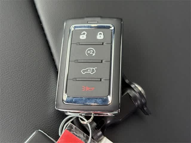 Thumbnail: 2025 Jeep Grand Cherokee - 38